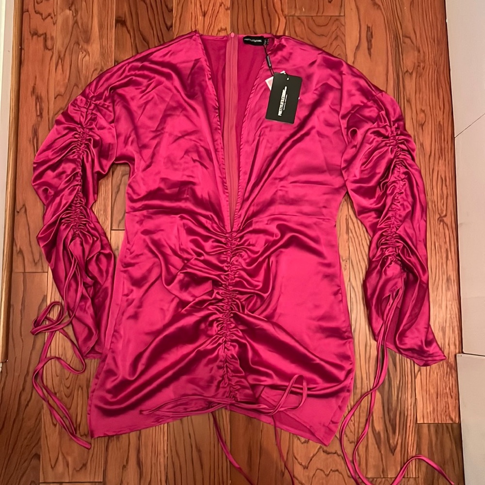 PrettyLittleThing Fuchsia mini dress with ruching and a plunging neckline
